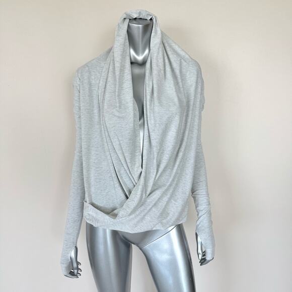 lululemon athletica Tops - Lululemon Athletica women long sleeve top size 6 US